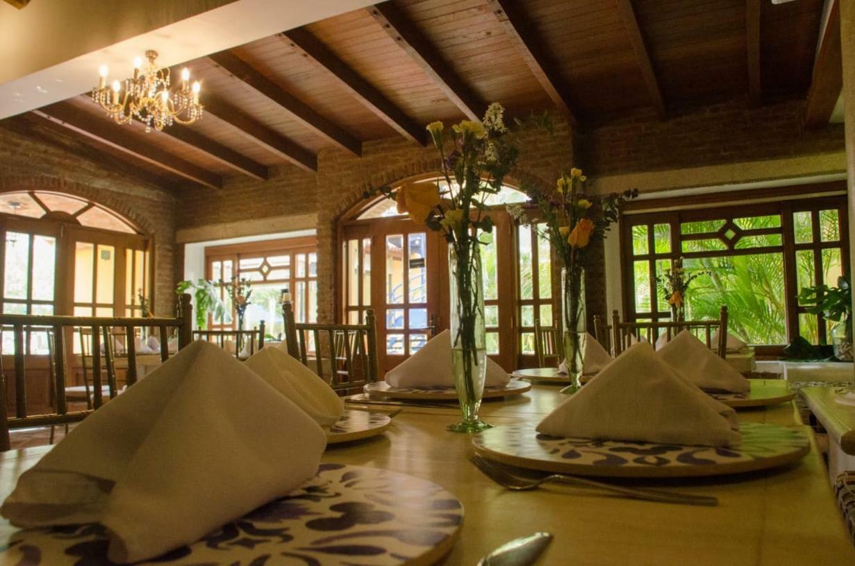 Porto Bello Hotel Boutique ปูแอร์โตโคลอมเบีย ภายนอก รูปภาพ
